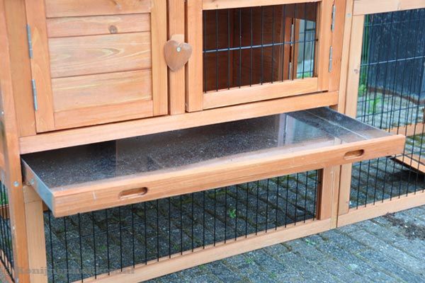 Voorzien van metalen uitschuifbare lade.