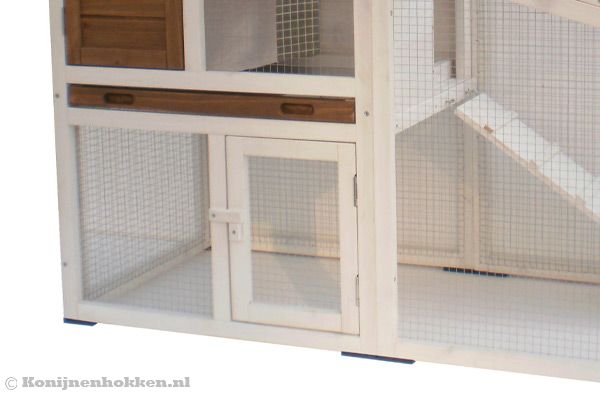 Handig toegangsdeurtje in de ren